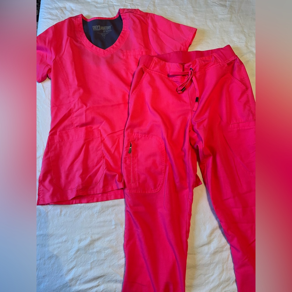 Grey’s Anatomy Scrubs